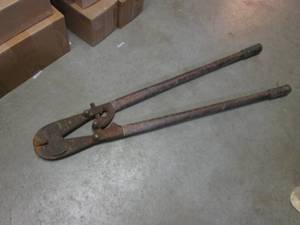 (BSB) Large Bolt Cutters 42 Long...