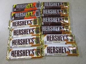 (B-1) Assorted King Size Hersheys C...