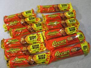 (C-2) Assorted King Size Reeses Can...