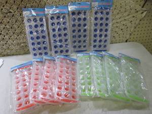 (BSB) Lot of 12 Ice Cube Trays 3 Co...