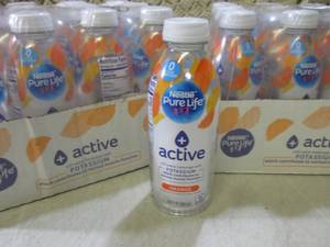 (D-2) 24 Bottles Nestle Pure Life A...