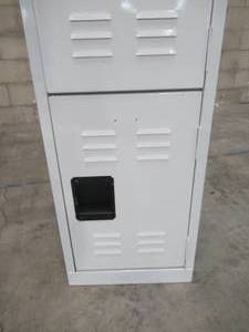 lot 410 image: Sandusky 66 in. H x 15 in. W x 18 in. D 3-Tier Welded Steel Storage Locker in White LF3B151866-22