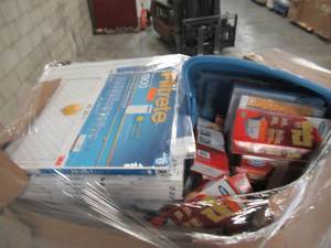 lot 415 image: WHOLESALE MIXED PALLET OF MISCELLANEOUS FURNACE AND OTHER FILTERS