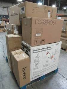 lot 303 image: WHOLESALE MIXED PALLET OF MISCELLANEOUS TOILETS, BOWLS, TANKS AND MORE