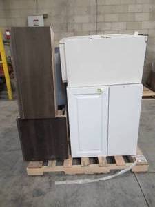 lot 427 image: WHOLESALE MIXED PALLET OF MISCELLANEOUS KITCHEN, BED ROOM AND BATHROOM CABINETS