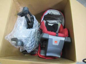 lot 444 image: gb Lyfe Travel System in Merlot - Car Seat & Stroller 10AX1G-MLT2U