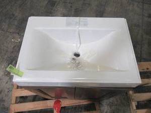lot 449 image: Glacier Bay Shaila 24.5 in. W Bath Vanity in Gray Oak with Cultured Marble Vanity Top in White with White Sink PPSOFGOK24