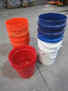 lot 339 image: Miscellaneous Buckets - May have cracksmissing handles - Mainly 5 Gallon.