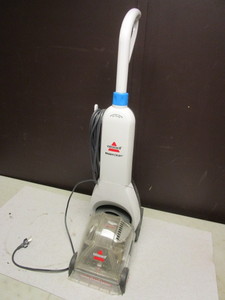 lot 225 image: BISSELL READY-CLEAN VACUUM
