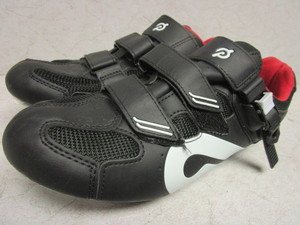 lot 235 image: PELOTON BICYCLE SHOES, SIZE 44
