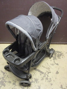 lot 247 image: GRACO BABY STROLLER