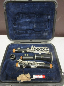 lot 268 image: SELMER CLARINET