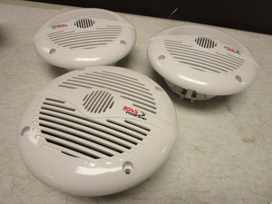 lot 280 image: BOSS MARINE SPEAKERS