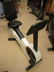 lot 296 image: TECTRIX BIKE MAX 1000