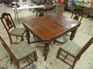 lot 305 image: VINTAGE SOLID WOOD DINING TABLE, CHAIRS