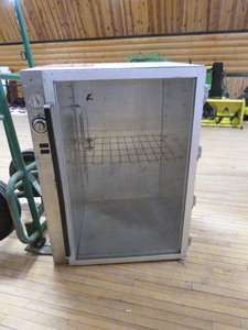lot 2 image: Aho Sham FoodPizza Warmer