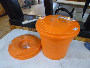 lot 8 image: Commercial Salad Dryer