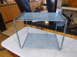 lot 34 image: Cooler Insert Rack for Stocking BottlesCans