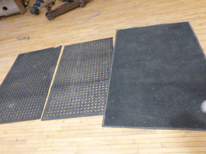 lot 40 image: 2 Anti-Fatigue Drainage Mats and Entrance Mat