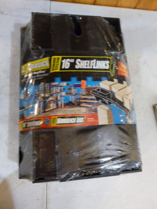 lot 75 image: Storage System 16 Shelf Links