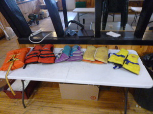 lot 102 image: 5 Life Jackets