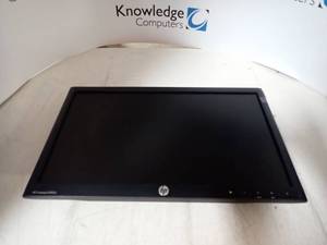 lot 15 image: Hp Compaq LE2002xi LCD (includes power cord)