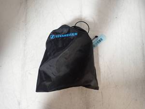 lot 37 image: Sennheiser SC45 headset