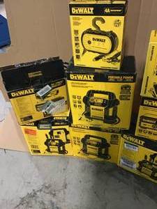 Lot of 11 DEWALT 1400 Peak Amp Jump Starter with Digital Compressor Orginal Customer Returns See Pics