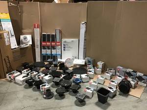 Lot of Assorted plumbing items Orginal Customer Returns See Pics
