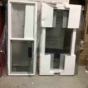 Set Assorted size of windows  costumers returns