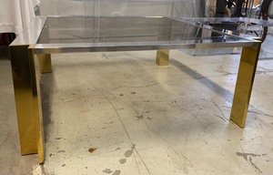 lot 14 image: Beautiful Contemporary Glass Top Coffee Table