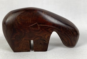 lot 118 image: Native Carved Wooden Bear