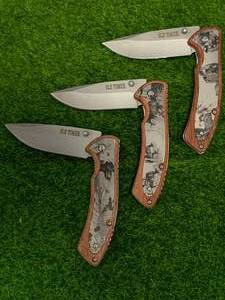 lot 69 image: Old Timer 3pc Knife Set