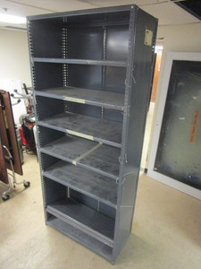 lot 401 image: METAL SHELF UNIT