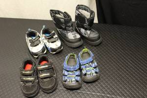 Boys size 5, winter boots, sandals ...