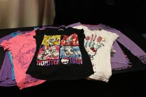 JRs size XL, 7 shirts...