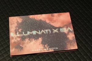 High end make up, check out pics...