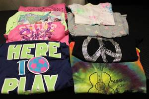 JRs size LXL 14-16, 8  tops...