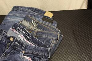 Jrs size 0, four pair of jeans...