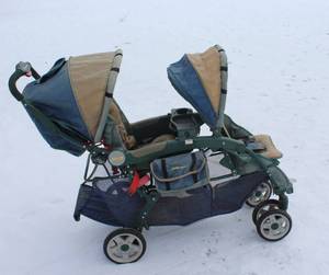 The Jeep Wagoneer Double Stroller,L...