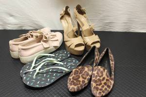 size 9, 4 pair of shoes, Nine West,...