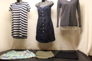 size XS, 3 skirts, 2 dresses and a ...