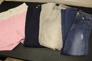 size 2, 2 shorts, 2 jeans, 1 dress ...