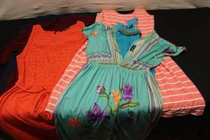 size M, 6 dresses...