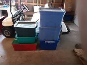 Assortment Of Plastic Bins