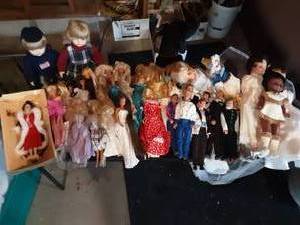Barbie & Other Dolls
