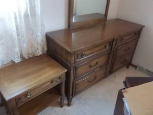 lot 51 image: 6-Drawer Dresser With Mirror 56x20x32, Mirror 29x44 & Matching Night Stand 22x16x25