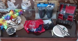 lot 60 image: Ankle Weights & Assorted Mens Items