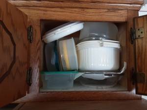 lot 88 image: Contents Of 2 Cupboards Plastic Ware, Coffee Pots & Food Wraps