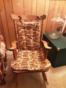 lot 153 image: Wooden Rocking Chair